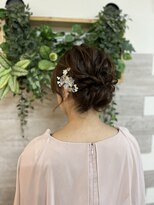 ロカット サロン(Roquat Salon)&nbsp;ゆるふわシニヨン【立川／バイカルテ／国立／ヘアセット】