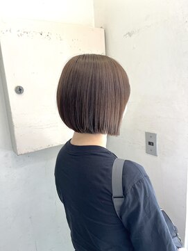 キャンバス バイ ネオリーブ 横浜西口(Canvas by neo.) 丸みボブ 酸性ストレート
