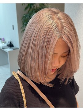 天神美容室 ダブルカラー／レイヤーカット／ハイトーン