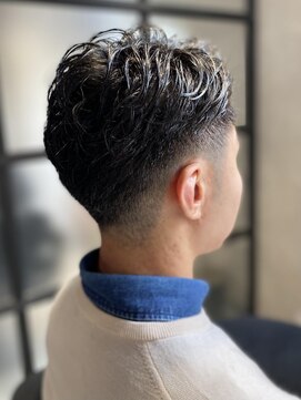 テュケー(TYCHE) 大人のメンズパーマスタイル