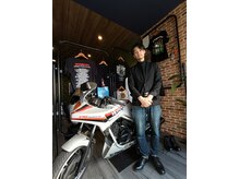 エン フロム ザ バーバー(縁 From the Barber)