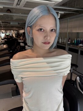 ロジ(loji) ペールブルー×ボブレイヤー