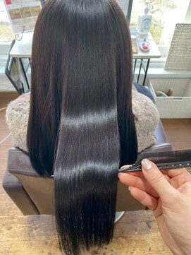 地毛風ストレート/柔らかストレート/美髪ロングヘア/髪質改善/冬