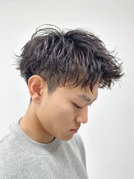 メンズスパイキーショートパーマ髪質改善ツイストスパイラル