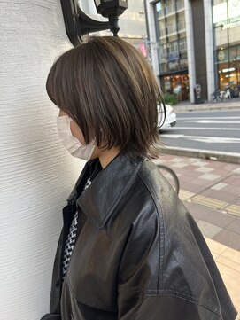 ルッソ チアロ(Lusso chiaro) ヨシンモリ/レイヤーショート/ミニボブレイヤー