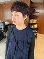 カフネ ジュントス ヨロ(Cafune' juntos YOLO)&nbsp;外国人癖毛風ショートパーマ