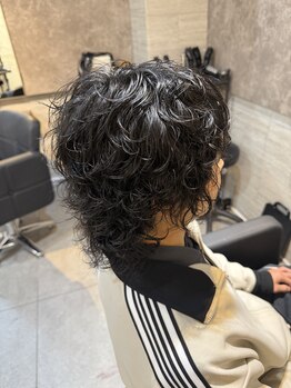 ユニ(Uni)の写真/【HOT PEPPER Beauty AWARD 2025 BEST SALON SILVER Prize受賞】ヘアセット方法や髭の整え方など技を伝授◎