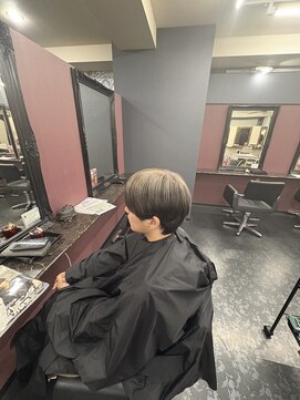 アイズ 海老名(AIZU) メンズカラー バレイヤージュ ハイライト メンズメッシュ