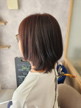 ソレイユ ホワイト(SOLEIL white) ◇ゆったり落ち着きのあるショートボブ◇