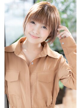 エヌアンドエー 草加店(N&A) ナチュラルショート×ゴールドベージュ