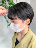 マッシュショート、耳かけショート、ワイドバング、オリーブ