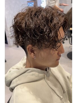 アビー(ABEY) 大人ウェーブハイスパイラルパーマ色気センターパート