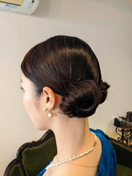 ロッサ(ROSSA) モードスタイルヘアセット