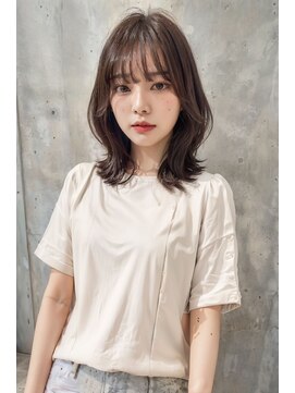 スナッグルサロン(SNUGGLE SALON) 大人かわいいミディアムくびれレイヤー×統計感グレージュカラー