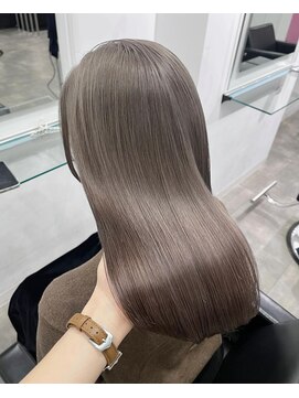 ローグ(LOGUE) 透明感グレージュカラー