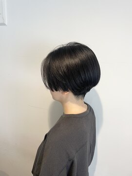 ククー ヘアーアンドメイクアップ(COU COU) マッシュショート(フジモト)