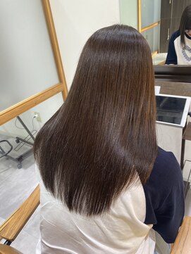 ココノサロン ハナレ(cocono salon HANARE) 小顔にみせるレイヤースタイル