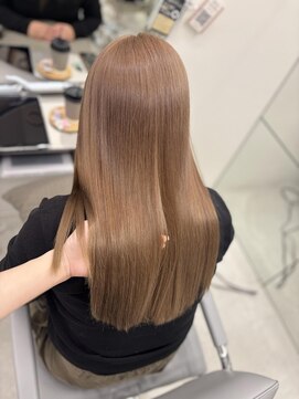 インク バイ アルテフィーチェ 西宮(ink by artefice) ブラウンベージュカラー@20代/30代