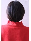 20代30代・前下がりショートボブ×ブロンドソフトパーマ