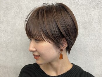 エルズ 大宮店(ailes)の写真/トレンド×扱いやすさを両立*顔周りのカットで,小顔見せも叶うStyleに[大宮/大宮駅/ショート/パーマ/men's]