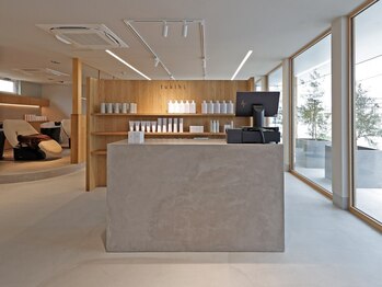 ツキヒ(/tukihi)の写真/毎日忙しいパパ・ママもお子様連れでゆったり過ごせる、カフェ併設サロン◇お子様と一緒にご来店も大歓迎☆