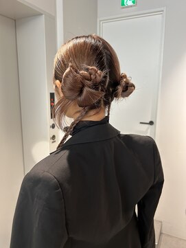 トリッカ シブヤ(TRICCA SHIBUYA) ツインカチモリ/カチモリヘア/ツインアレンジ/シニヨン/三つ編み