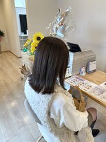 リズ(Liz.)&nbsp;グレージュカラー