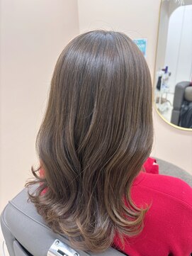 アンジュール コロレ(1//jour colore) 柔らかい質感に！【透明感オリーブベージュカラー】