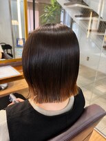 シェリ(Cheri) ミニボブ裾カラー