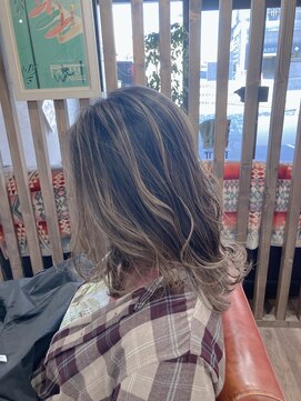 ヘアメイク アンフィ(amphi) お客様スタイル