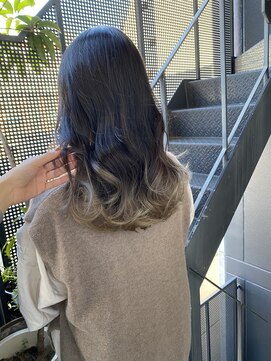 アライブ キチジョウジ(ALIVE Kichijoji) 【ALIVE吉祥寺】グラデーションホワイトカラー