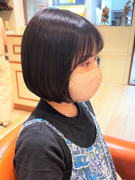 ネオリーブ クタ 町田店(Neolive kuta) 【Ｎｅｏｌｉｖｅｋｕｔａ町田店】切りっぱなしボブ