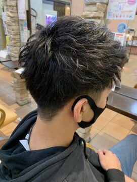 ティエル(Tiele) メンズパーマ