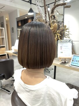 ベルム(Belme) 髪質改善で美艶タッセルボブ×ペールベージュ