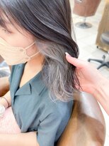 ネオリーブアイム 横浜西口店(Neolive aim)&nbsp;ホワイトグレー 隠せるインナーカラー【横浜】k