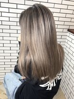 ラフ バイ マグ 南松本(R.A.F. by Mag)&nbsp;シャドールーツミルクティーグレージュ