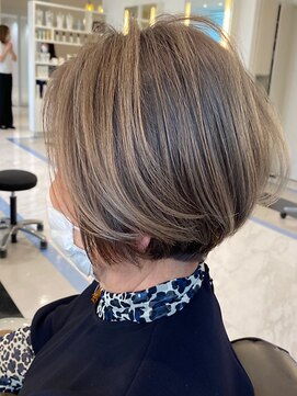 ソシエ 天王寺ミオ店 白髪ぼかしハイライト/大人女性/40代/50代/60代