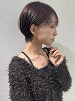 アンド ストーリーズ(&STORIES) 前髪あり耳掛け丸みくびれショートボブ20代30代40代50代(蘭)