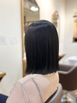 フリージア(freesia)&nbsp;艶髪/切りっぱなし/30代40代50代/ミディアム/髪質改善