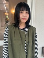 リィベ(Liibe)&nbsp;10代20代30代　クビレイヤー/フェイスレイヤーカット