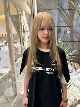 ゼスト フィーノ(ZEST fino) ブリーチ2回のブロンドカラー