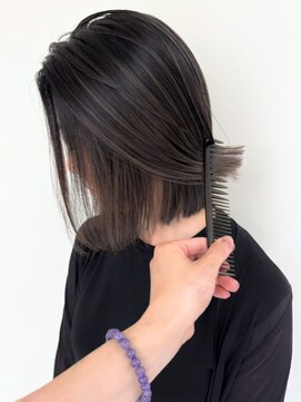 ジル ブラン 福岡(JIL BLAN) ハイライトレイヤーカットショートボブイルミナカラー天神大名