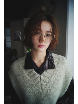 バイブ(Vibe) 顎ラインボブパーマ