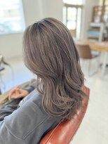 サロンドクオリア(Salon de Qualia)&nbsp;ラベンダーシルバー/シャドウルーツ/ハイトーンカラー