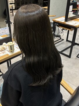 アチーブリス(achieve Liss) オリーブブラウン透明感カラー×髪質改善トリートメント20代30代