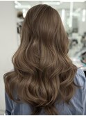 ヘーゼルベージュ　ブリーチなし　レイヤーカット　海外風