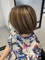 ジービージー前橋ミュグ(GBG前橋mugu)&nbsp;くびれショートボブ40代50代グレイカラー白髪染め白髪ぼかし