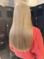 レイア(Leia) ブロンドロング