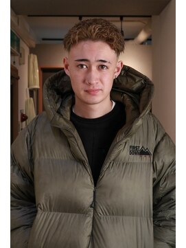 グラッドマンズカットクラブ 立川(GLADMAN'S CUT CLUB) 極道パーマメンズパーマ立川メンズカット眉カット