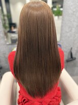 ゴットラトゥール(GOTTO LATOUR)&nbsp;上品ベージュブラウンの美髪ストレート